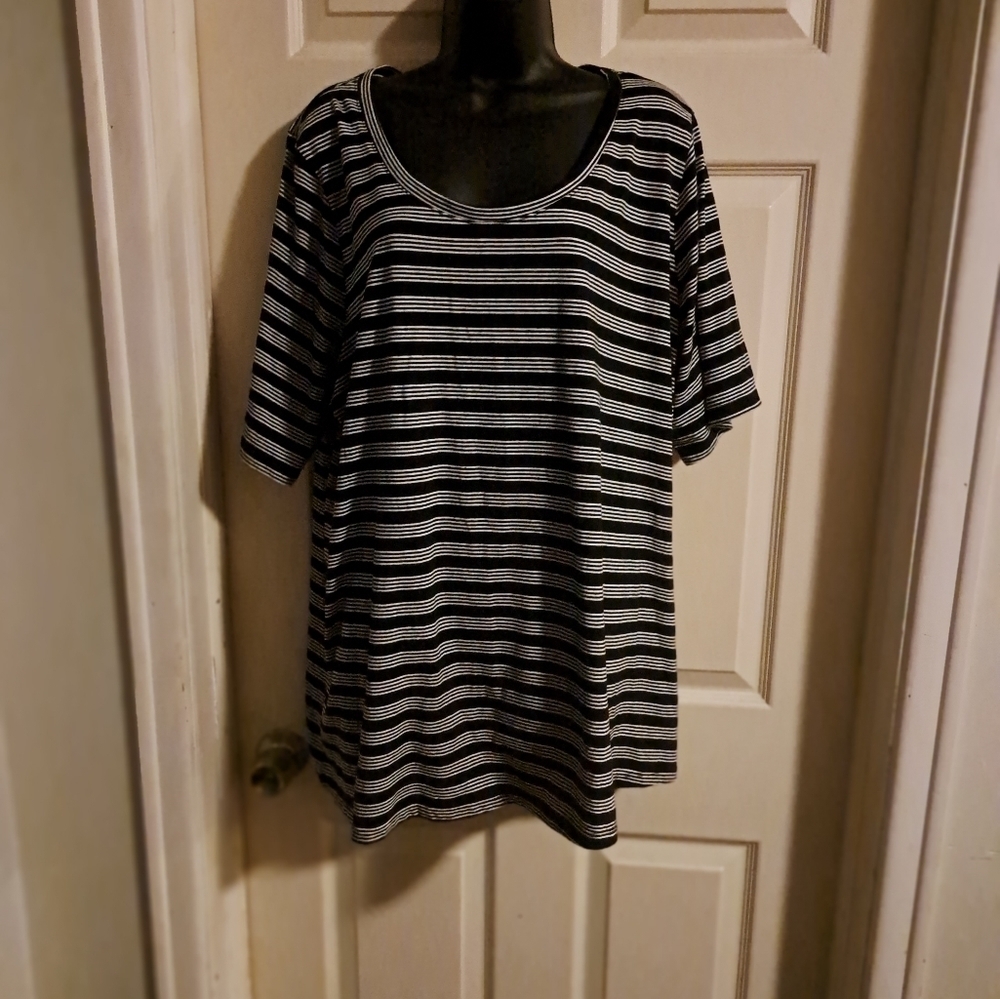 Lane Bryant striped blouse size 22/24